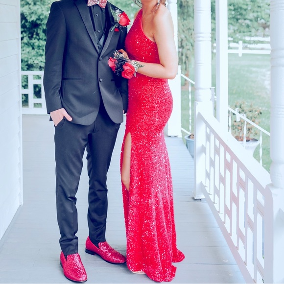 Berlinnova Fuchsia Prom Dress - Picture 4 of 6